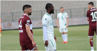 Ghanaian defender nets fifth goal of the season in Sakaryaspor's defeat to Bandırmaspor